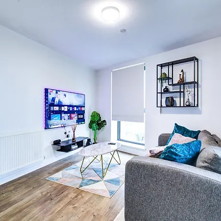 Luxee Apartment By Excel